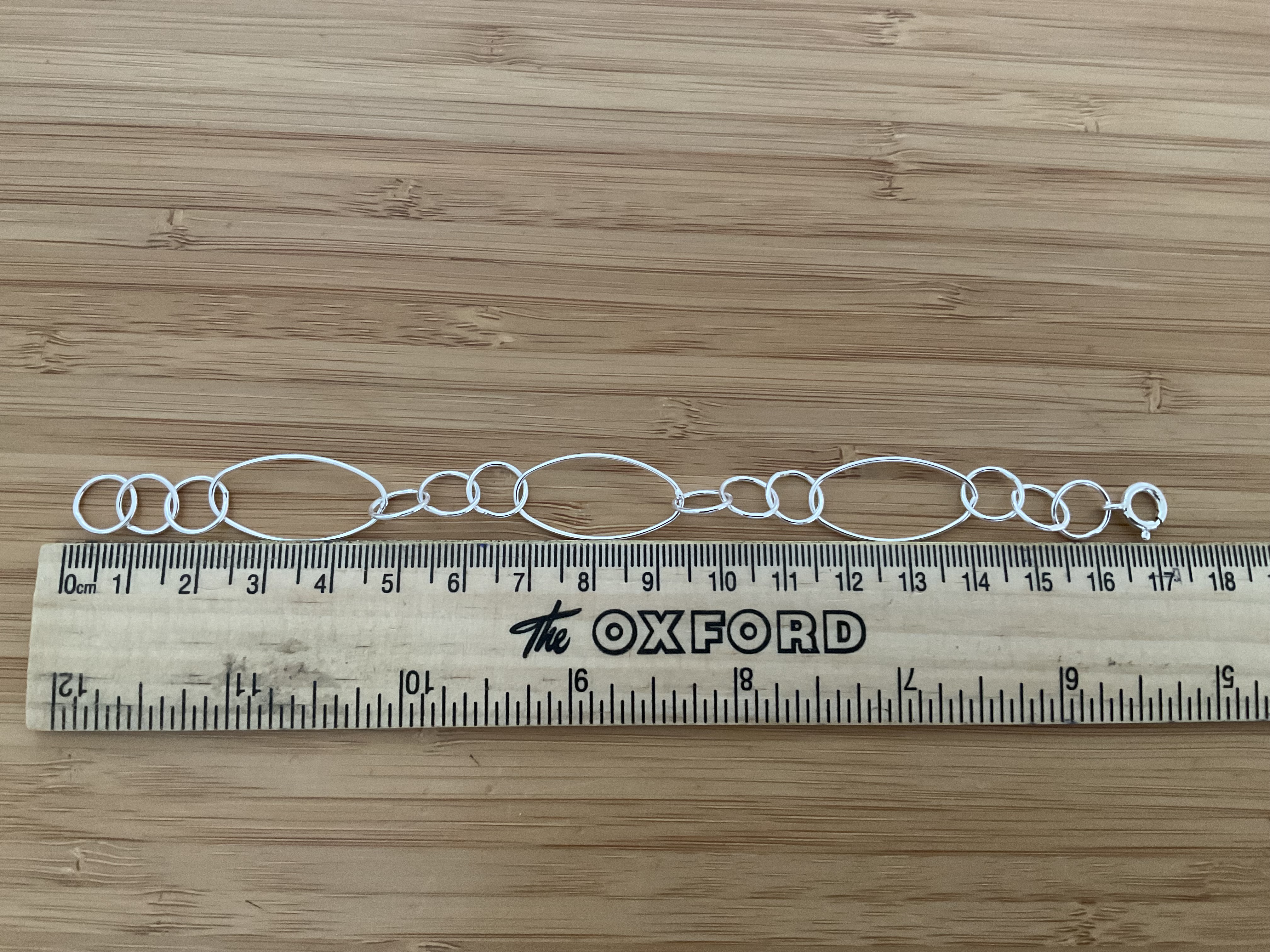 Oval & Circle Interlocking Bracelet